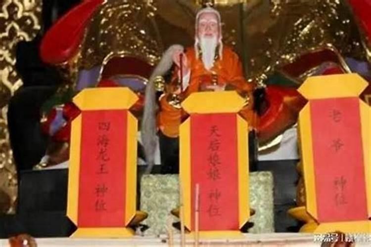 梦见姥姥死了自己在哭的预兆