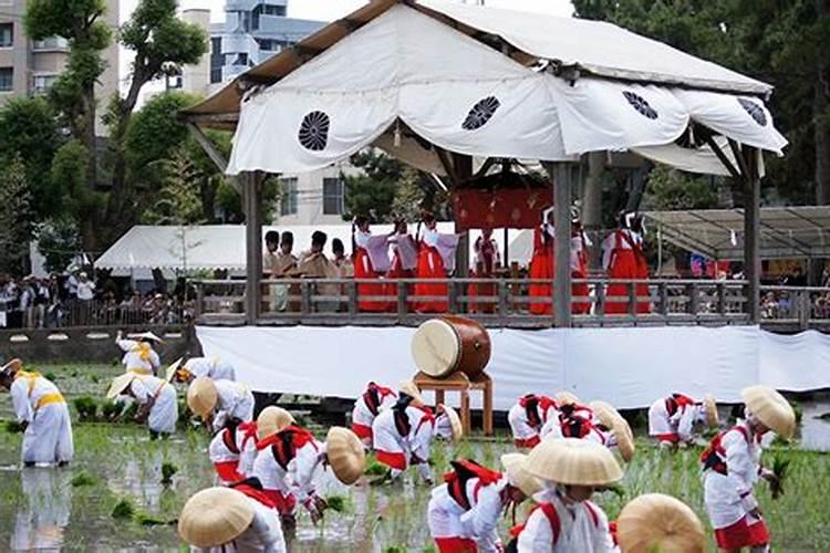 中国鬼节与日本盂兰盆节有什么区别是什么？