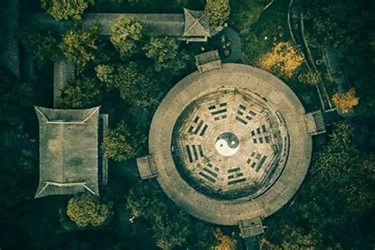 祖坟风水：影响儿孙福禄寿的神秘力量