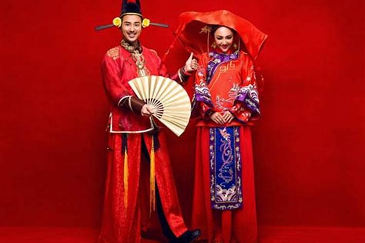 结婚日子是女方定还是男方定的？