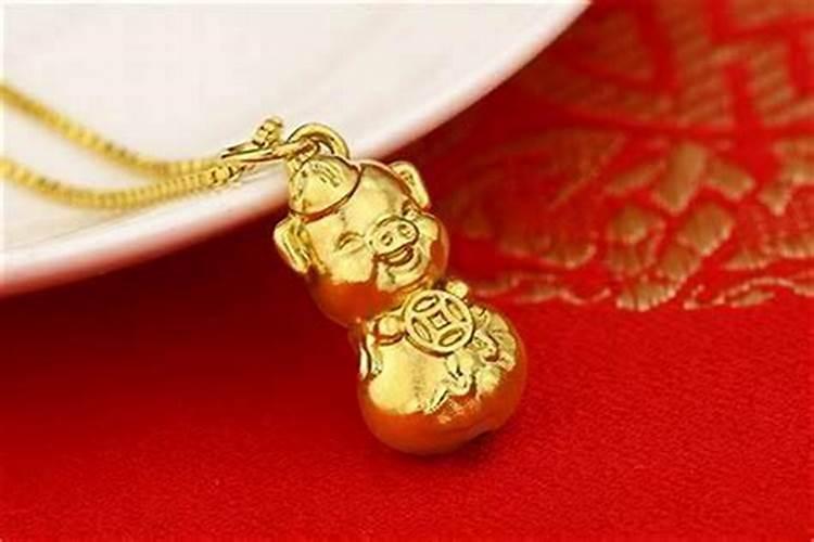 属猴的女人戴什么首饰比较好招财？
