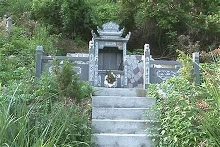 坟地对后人真的灵吗？——风水学角度的探讨？