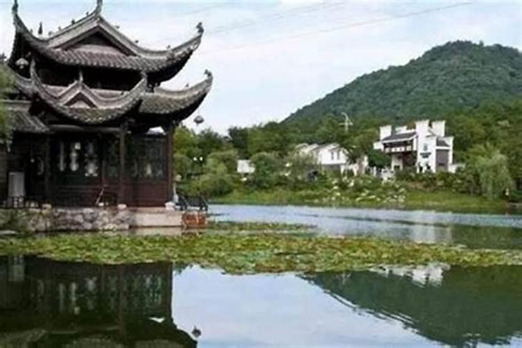 探索神秘之道：如何寻找道士进行法事？