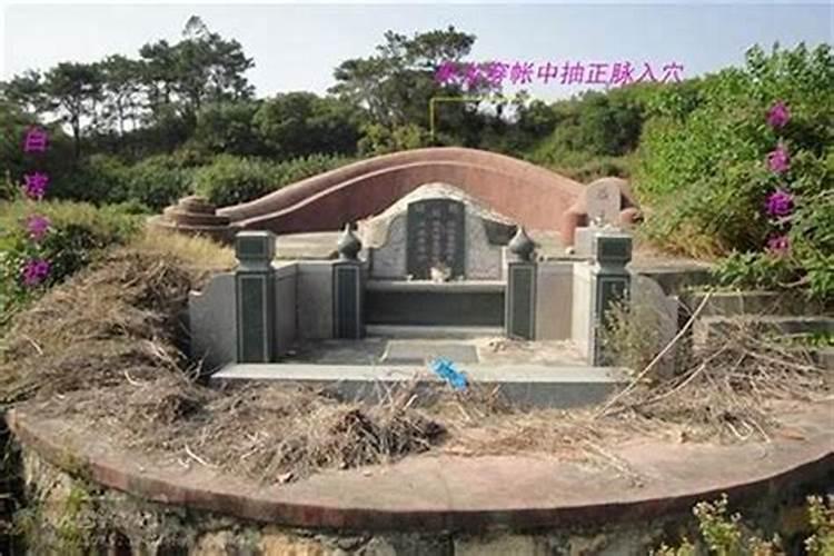 阴宅明堂：风水学角度解读墓穴选址
