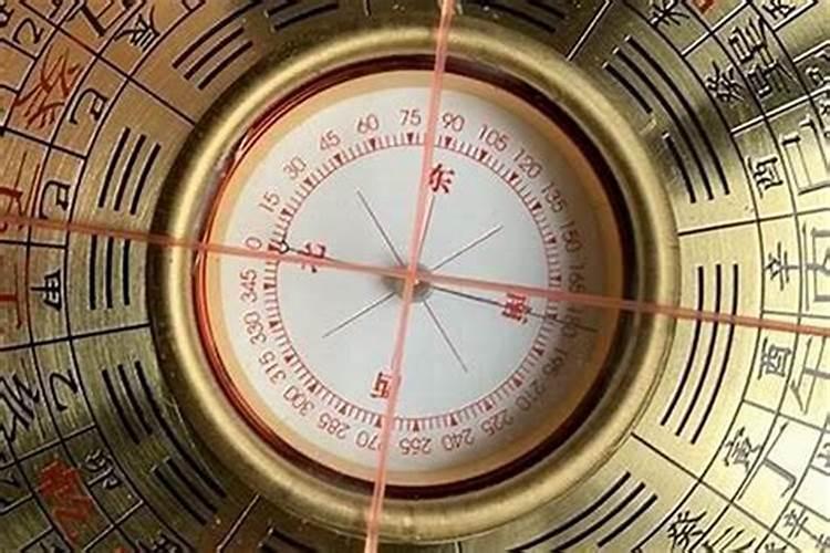 掌握风水盘：位置与方位的奥秘解读