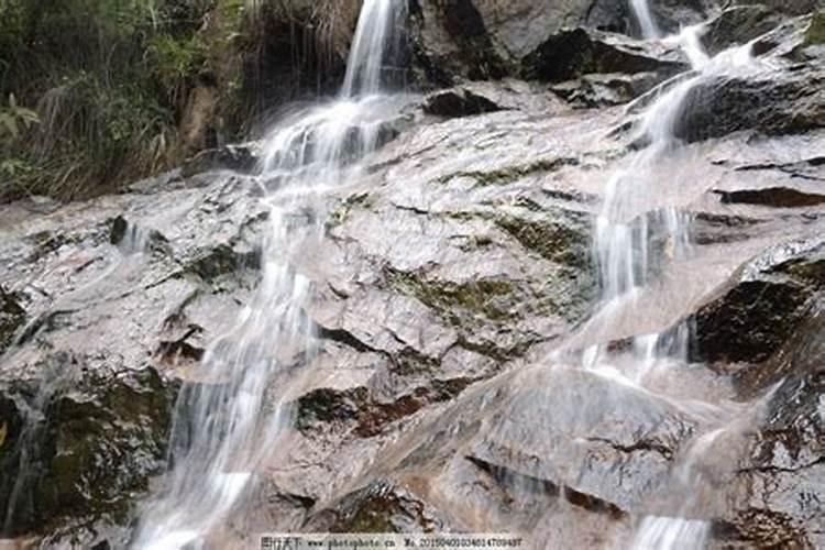 水命相遇：涓涓细流汇成海