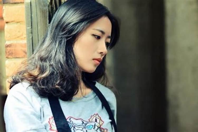 梦见老公出轨离婚是什么预兆？
