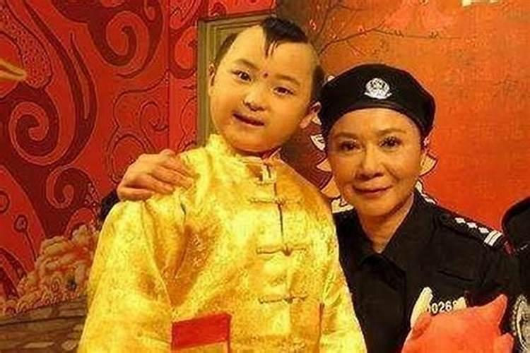 梅艳芳是童子命吗？