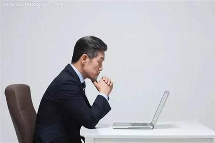 梦见单位领导来我家是什么意思？
