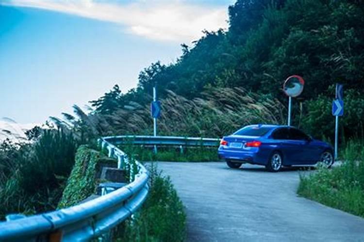 梦境解析：梦见车辆失控刹不住车的意义