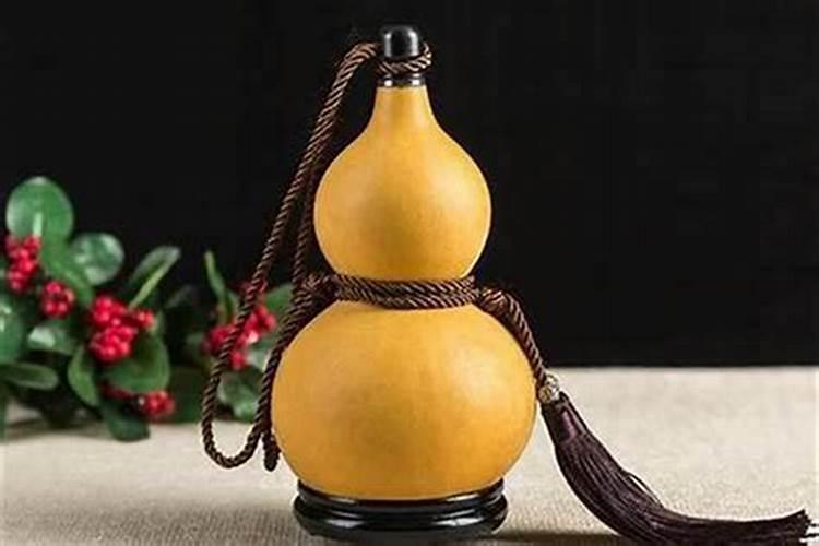 命里犯小人佩戴水晶葫芦可以吗？