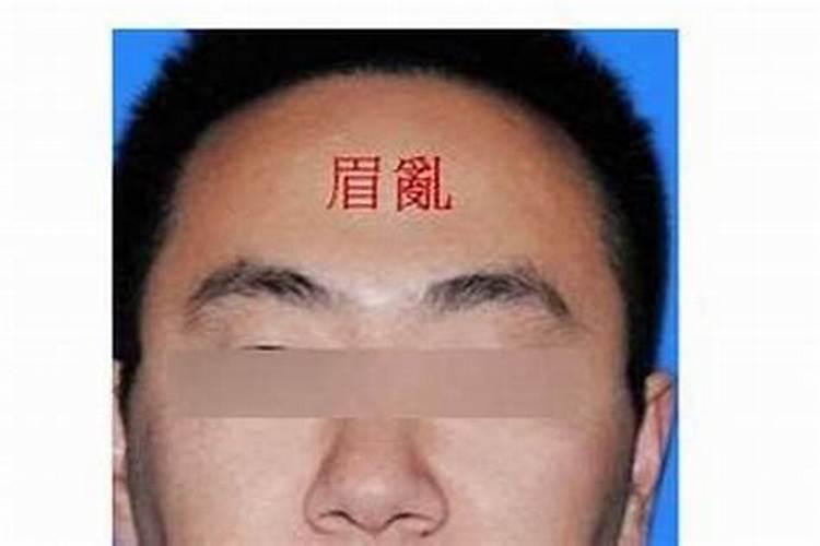 揭秘男性纹身与运势的神秘联系：命理学视角下的图腾选择