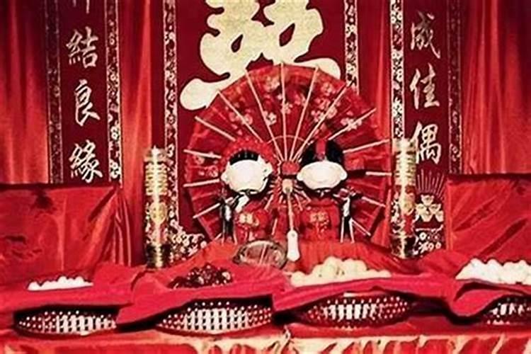 揭秘合婚庚帖：八字命理的神奇魅力