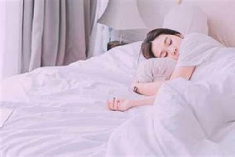 梦见去世的妈妈又活了：解析梦境背后的深层含义
