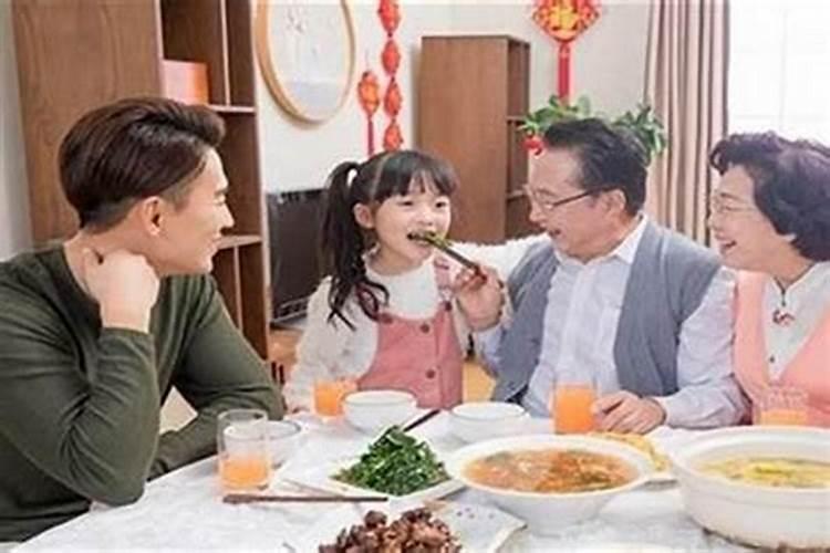 梦见亲戚来我家做客是什么意思？