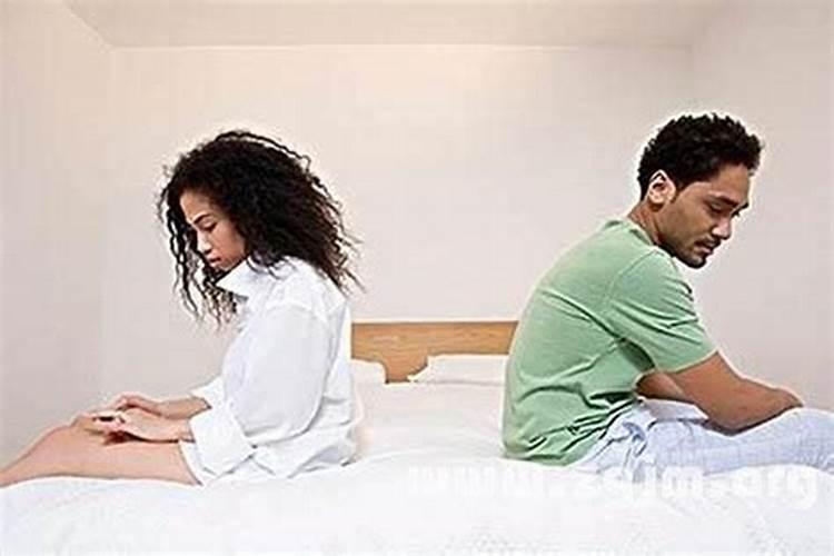 梦见自己老婆回来的预兆？
