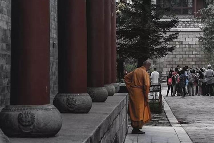 信佛的人知道堕胎不好,但是由于夫妻无法继续生活,父母双亡,自己一个。