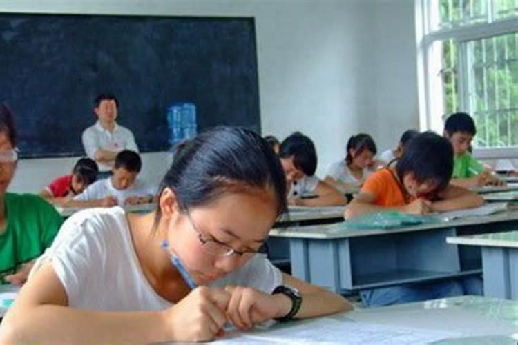 遭受学业打击是什么意思？